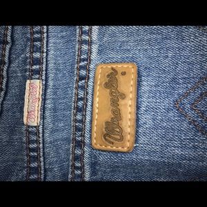 Women’s wrangler jeans